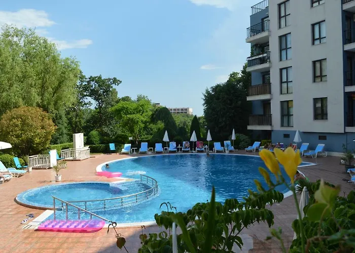 Complex Amphora Palace Aparthotel Golden Sands