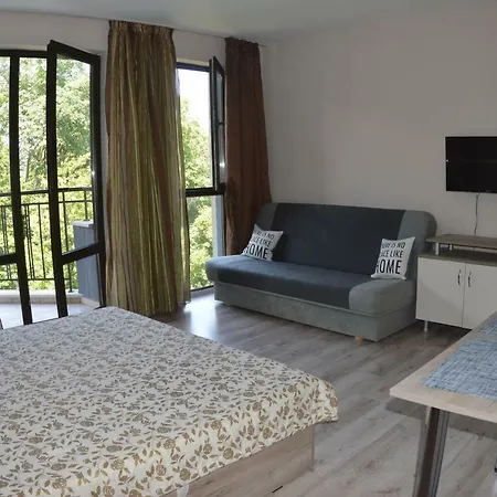 Complex Amphora Palace Aparthotel 3*