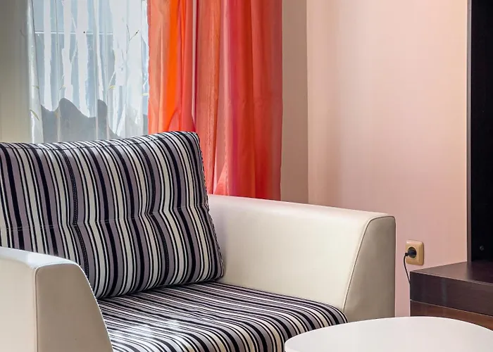 Apart-hotel Complex Amphora Palace