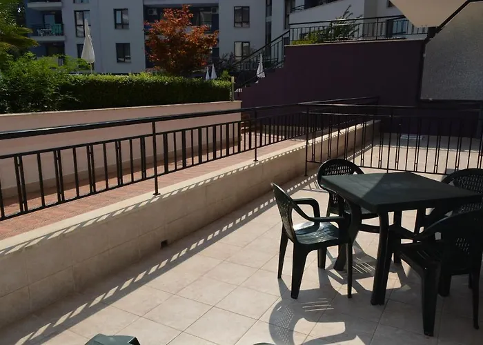 Complex Amphora Palace 3* Golden Sands