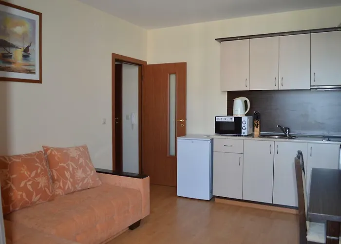 Complex Amphora Palace 3* Golden Sands